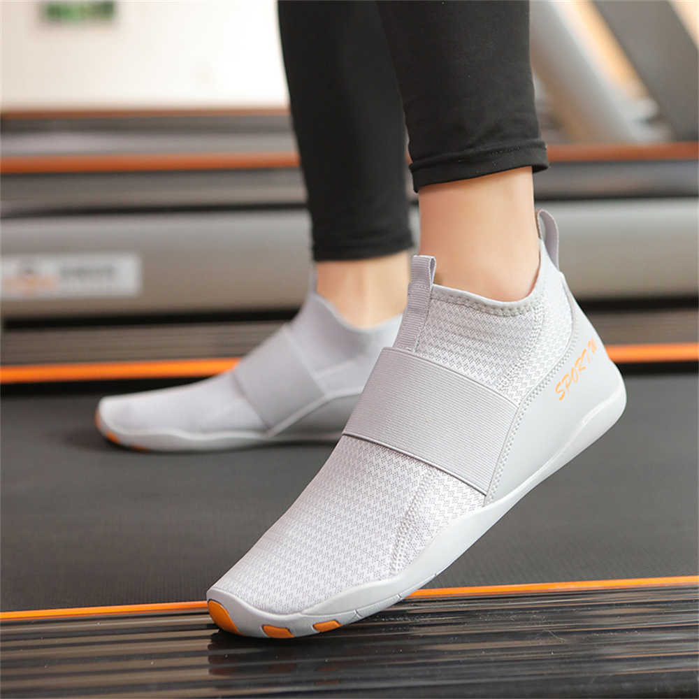 Oversize 41-42 Red Tennis Woma - đánh giá và giá Women'S Shoes To Buy